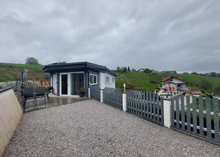 Apartma Lara